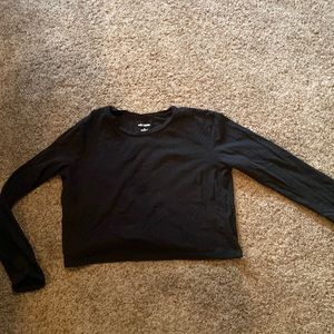 Wild Fable medium black crop top EUC